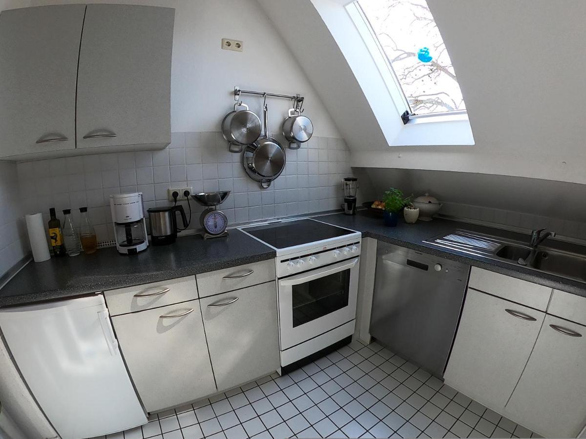 Zentrale Grosse Ferienwohnung -94Qm- Oldenburg - Bettwaesche Und Handtuecher Sind Vorhanden Ngoại thất bức ảnh